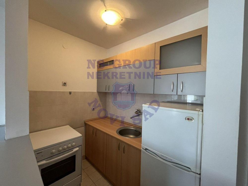 Slika 2 - Prodaja stana, 29m2, Novi Sad centar Novi Sad, ima lift