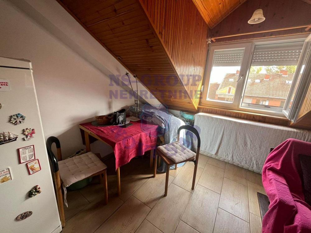 Slika 3 - Jednoiposoban, 31m2, Novo naselje Novi Sad, ima lift