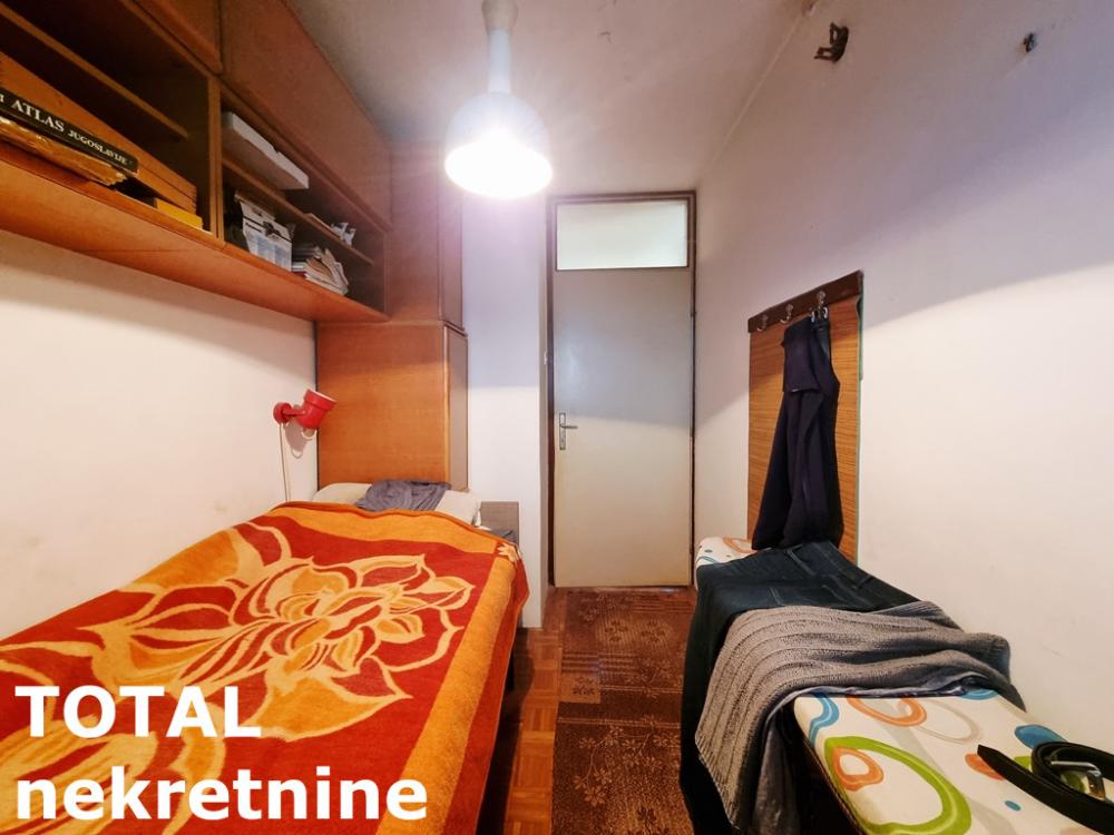Slika 6 - Stan,PETROVARADIN,BLOK 8,kv: 77.00, € 140000, ID: 1099621