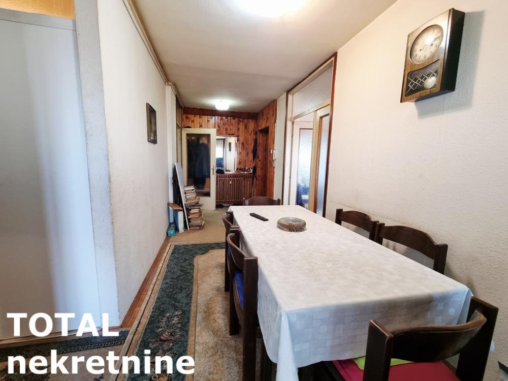 Slika 7 - Stan,PETROVARADIN,BLOK 8,kv: 77.00, € 140000, ID: 1099621