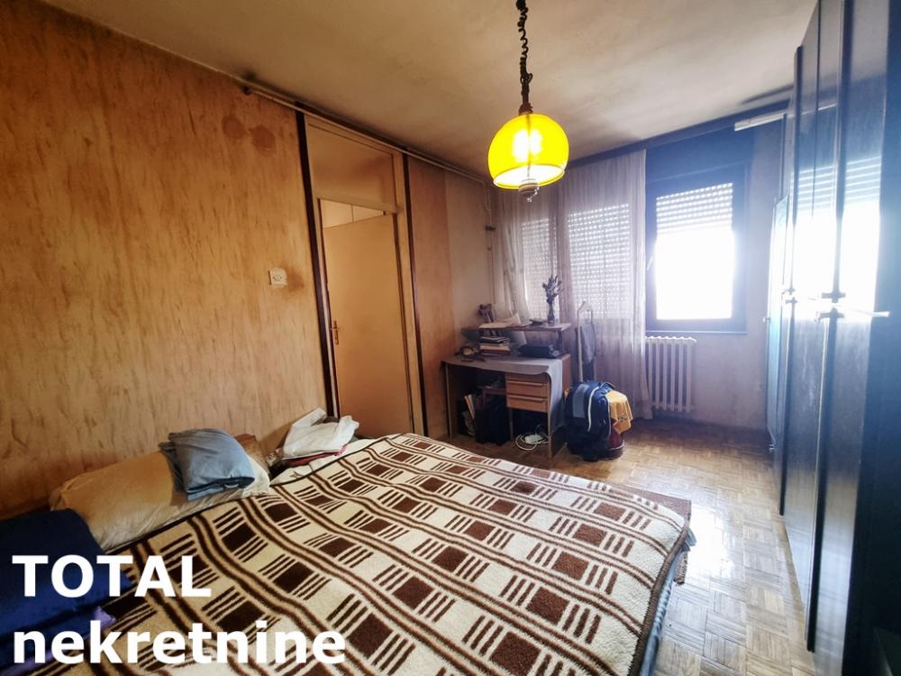 Slika 4 - Stan,PETROVARADIN,BLOK 8,kv: 77.00, € 140000, ID: 1099621