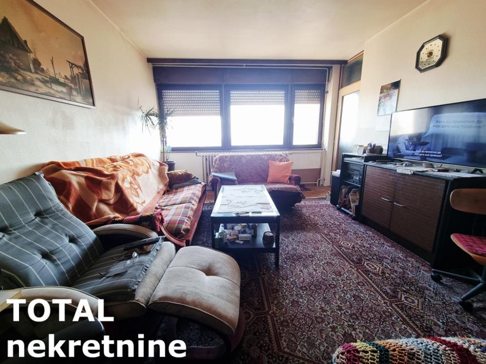 Slika 2 - Stan,PETROVARADIN,BLOK 8,kv: 77.00, € 140000, ID: 1099621