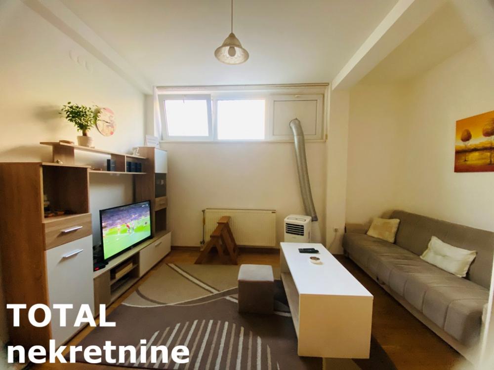 Slika 1 - Stan,NOVI SAD,GRBAVICA,kv: 36.00, € 93600, ID: 1103146