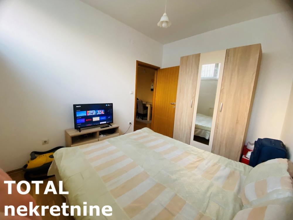 Slika 5 - Stan,NOVI SAD,GRBAVICA,kv: 36.00, € 93600, ID: 1103146