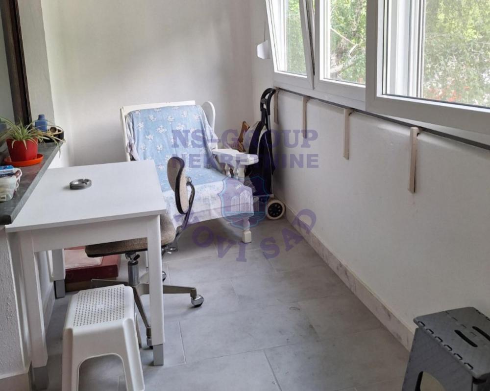 Slika 4 - Dvosoban, 64m2, Nova Detelinara Novi Sad, sa terasom, ima lift