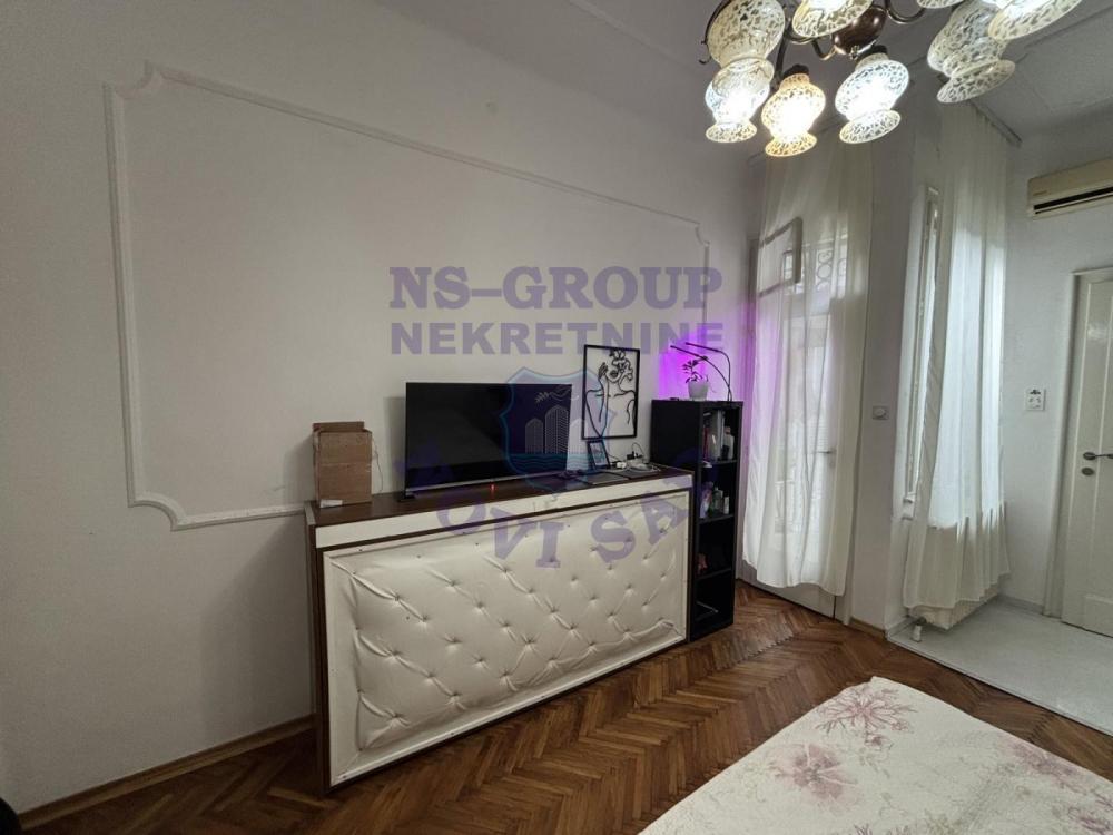 Slika 1 - Jednosoban, 30m2, sa terasom, ima lift