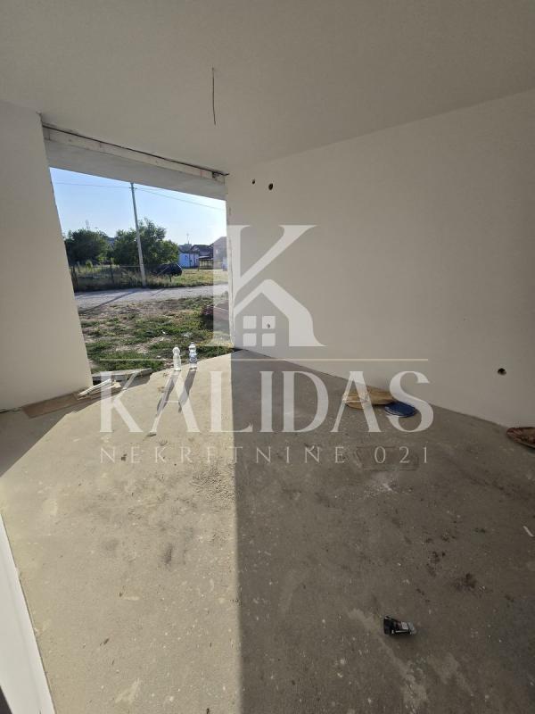 Slika 3 - Stan,PETROVARADIN,PETROVARADIN,kv: 37, € 73000, ID: 1009022