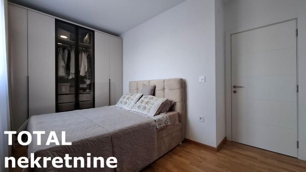 Slika 4 - Stan,NOVI SAD,TELEP,kv: 127.00, € 350000, ID: 1101808