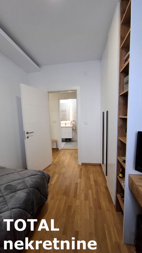 Slika 7 - Stan,NOVI SAD,TELEP,kv: 127.00, € 350000, ID: 1101808