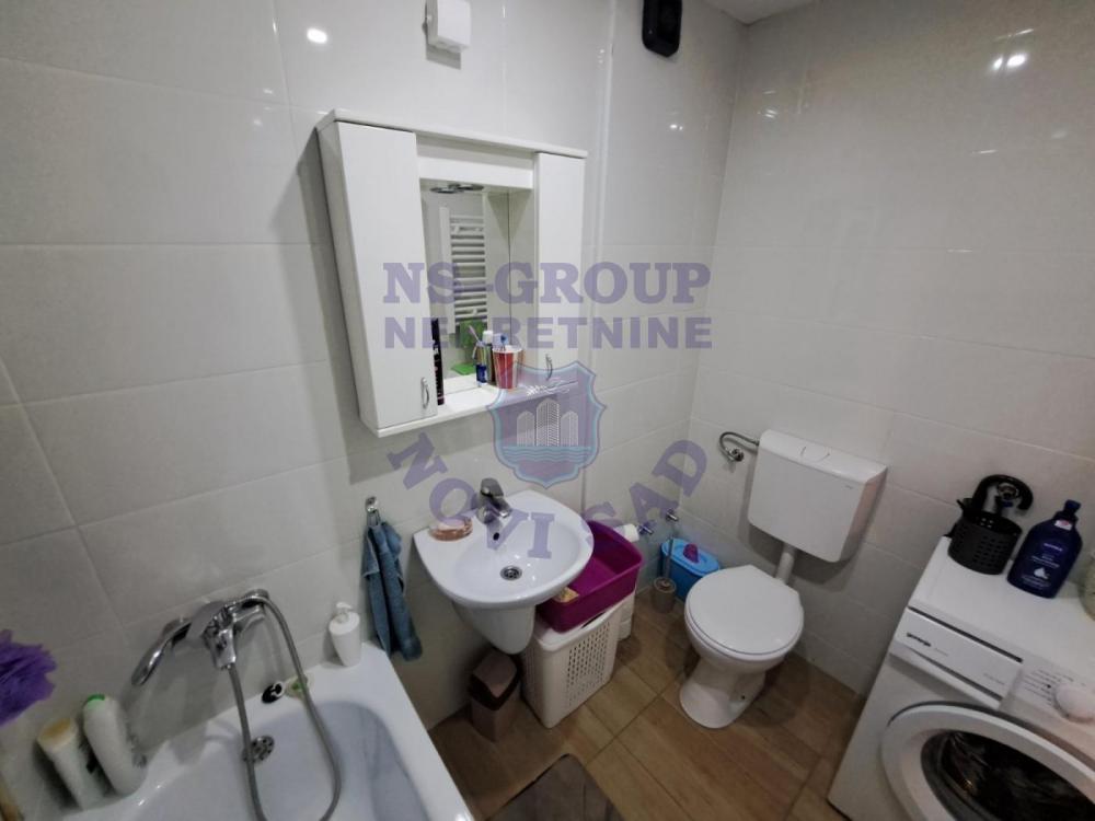 Slika 7 - Jednoiposoban, 36m2, Banatić Novi Sad, sa terasom, ima lift
