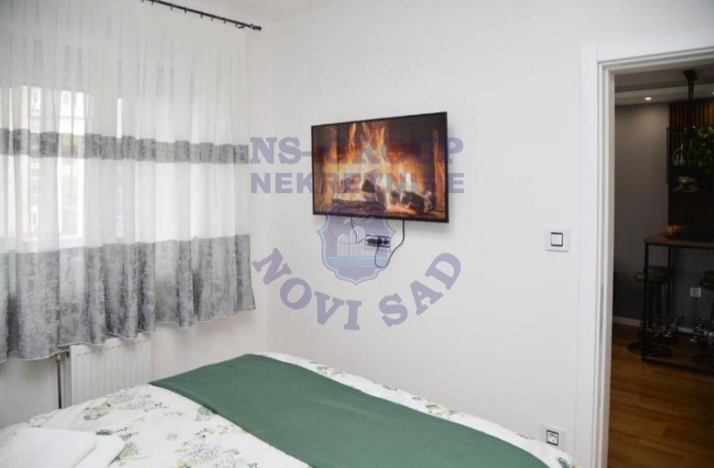 Slika 4 - 573231-Na prodaju prelepo uređen dvosoban stan na Grbavici