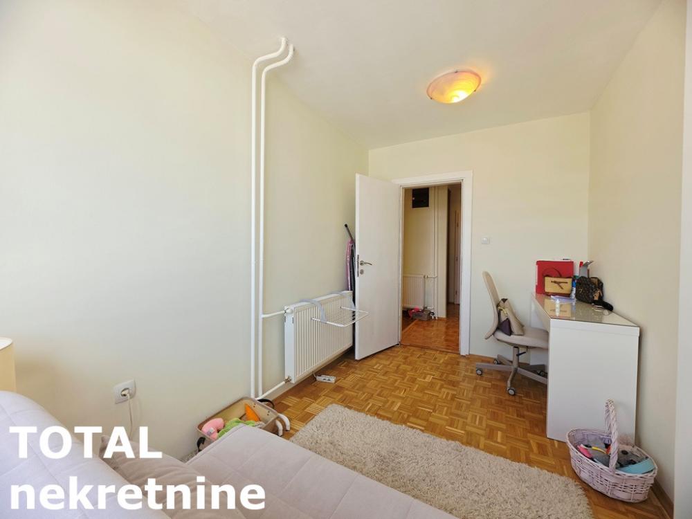 Slika 7 - Stan,NOVI SAD,LIMAN 4,kv: 64.00, € 180000, ID: 1103166