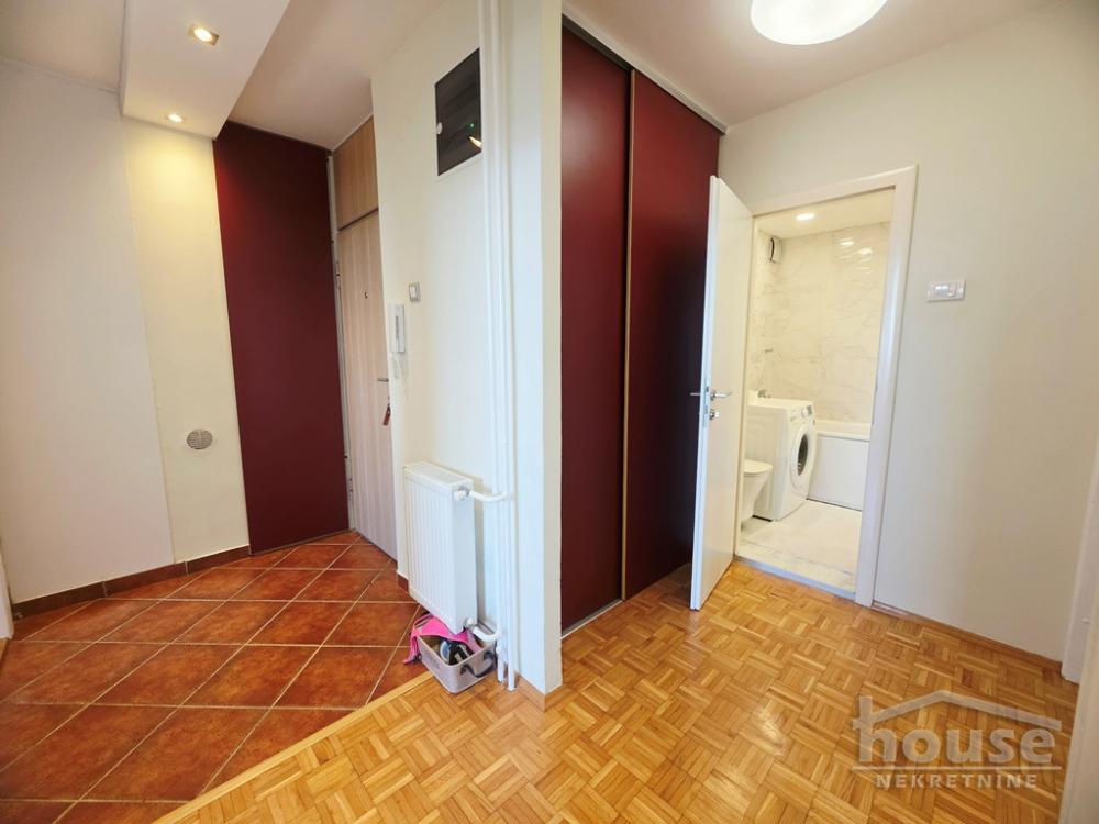 Slika 11 - Stan,NOVI SAD,LIMAN 4,kv: 64.00, € 180000, ID: 1066320