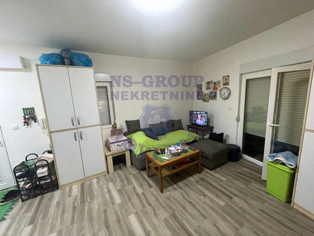 Slika 4 - Jednoiposoban, 36m2, Adice Novi Sad