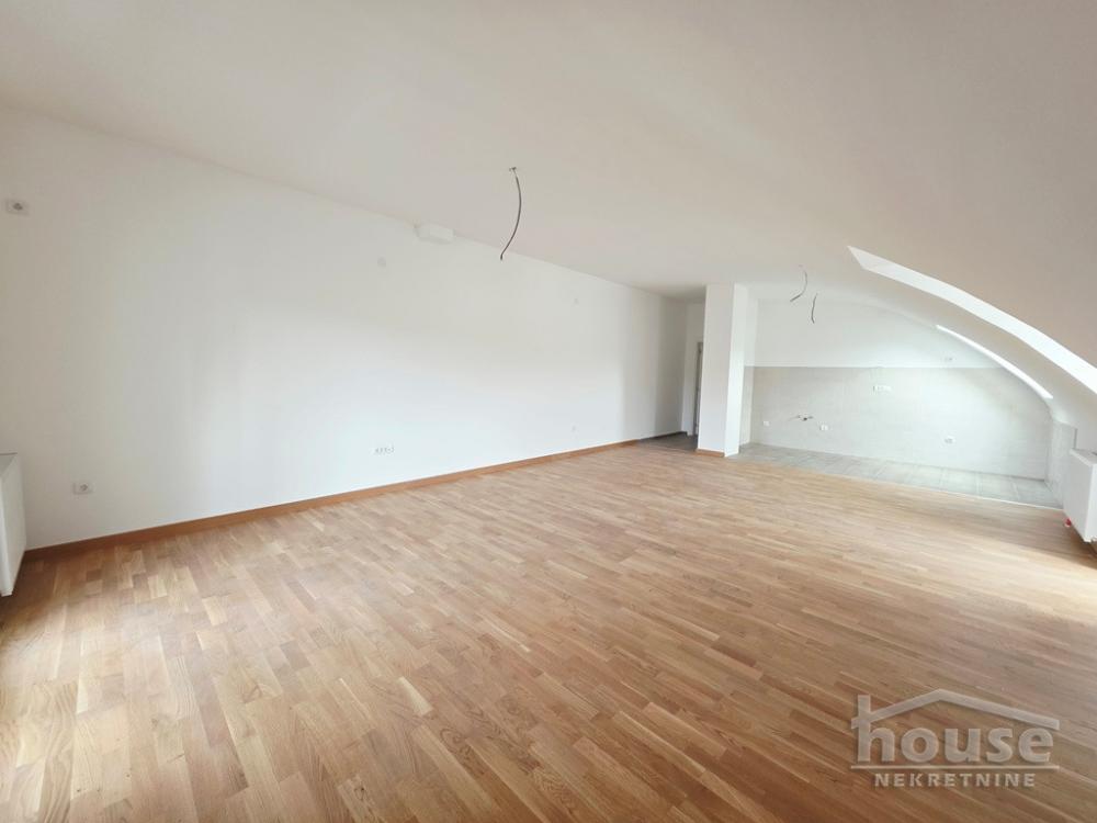 Slika 4 - Stan,PETROVARADIN,PETROVARADIN,kv: 118.00, € 251800, ID: 1066299