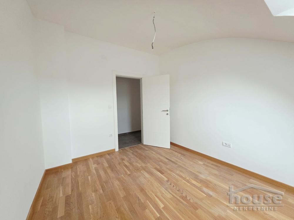 Slika 9 - Stan,PETROVARADIN,PETROVARADIN,kv: 118.00, € 251800, ID: 1066299