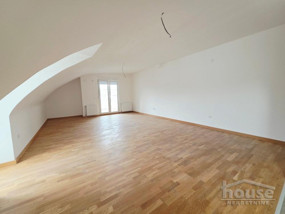 Slika 2 - Stan,PETROVARADIN,PETROVARADIN,kv: 118.00, € 251800, ID: 1066299