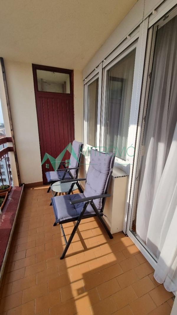 Slika 7 - Liman 4 – Renoviran dvoiposoban stan, dvostrano orijentisan (ID: 1004737) 