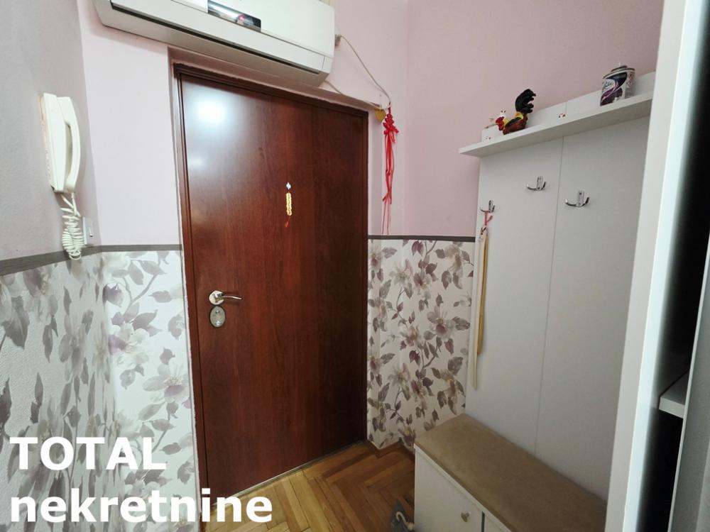 Slika 10 - Stan,NOVI SAD,NOVA DETELINARA,kv: 42.00, € 120000, ID: 1103092