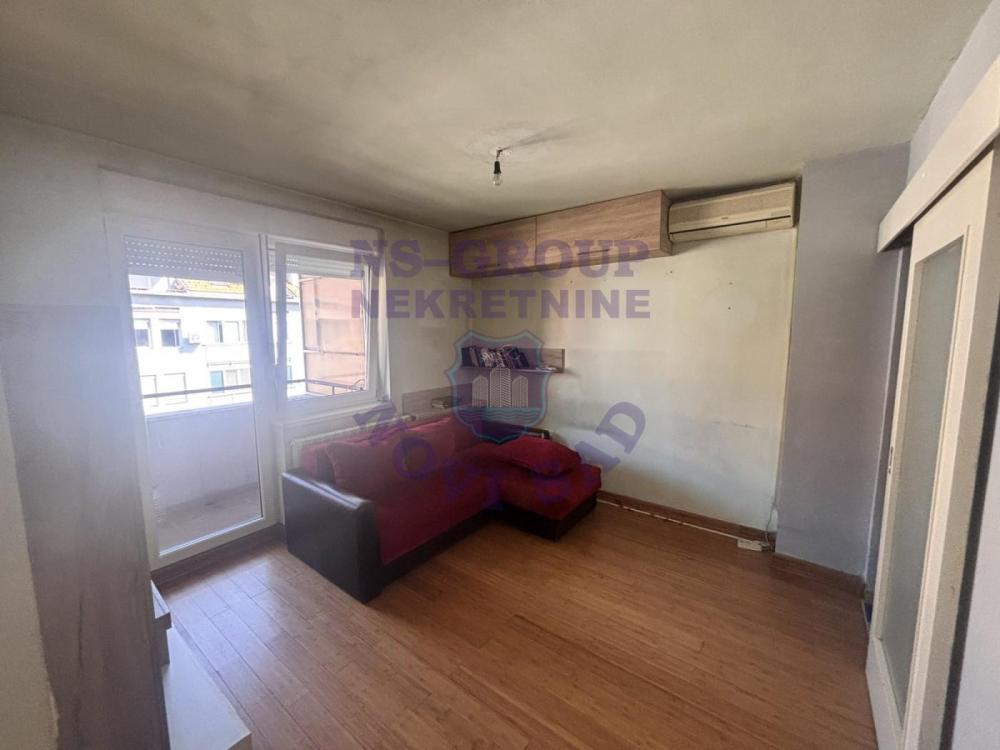 Slika 1 - 575663-Jednoiposoban-35m2-Nova detelinara