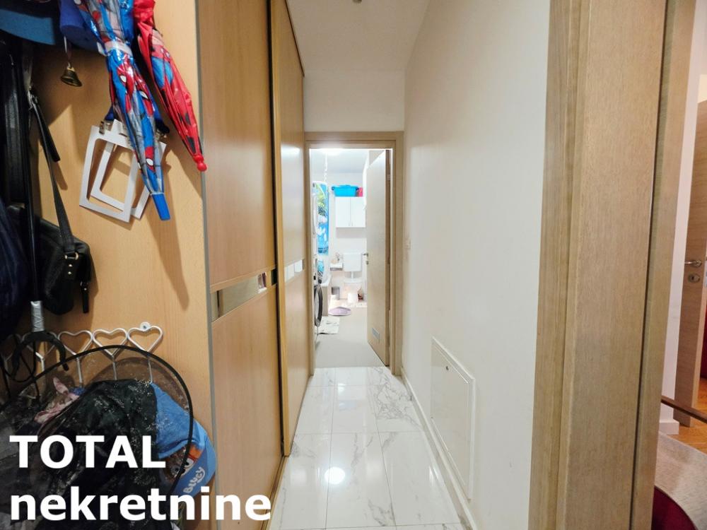 Slika 10 - Stan,NOVI SAD,NOVO NASELJE - JUGOVIĆEVO,kv: 67.00, € 160800, ID: 1102444