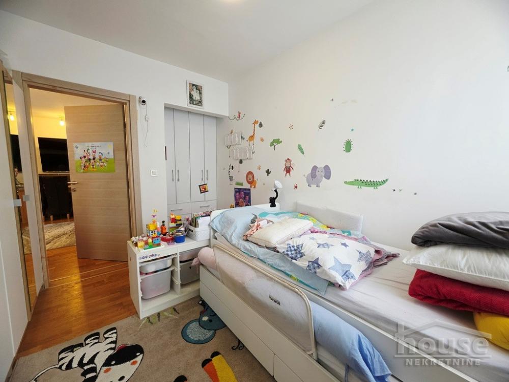 Slika 6 - Stan,NOVI SAD,NOVO NASELJE,kv: 67.00, € 160800, ID: 1065596