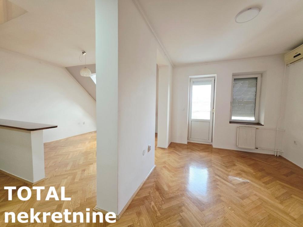 Slika 4 - Stan,NOVI SAD,NOVA DETELINARA,kv: 91.00, € 180000, ID: 1103167