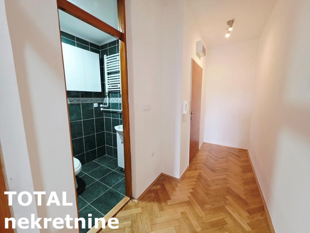 Slika 10 - Stan,NOVI SAD,NOVA DETELINARA,kv: 91.00, € 180000, ID: 1103167