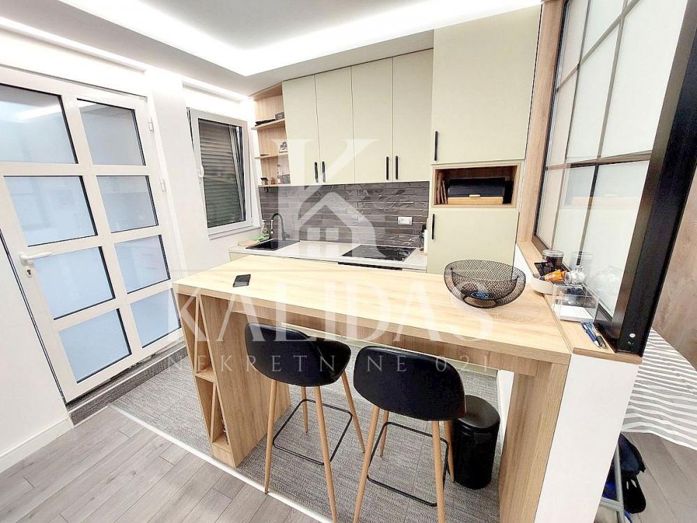 Slika 7 - Stan,NOVI SAD,GRBAVICA,kv: 47, € 159650, ID: 1009015