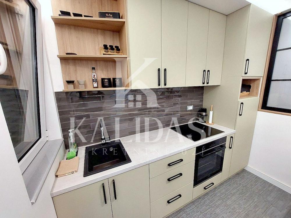 Slika 9 - Stan,NOVI SAD,GRBAVICA,kv: 47, € 159650, ID: 1009015