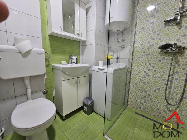 Slika 1 - Stan,NOVI SAD,BULEVAR,kv: 33, € 116390, ID: 1032844