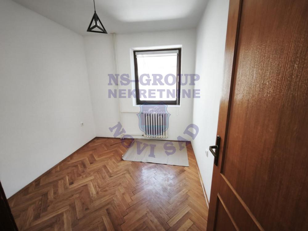 Slika 5 - Dvosoban stan u centru grada! 578741