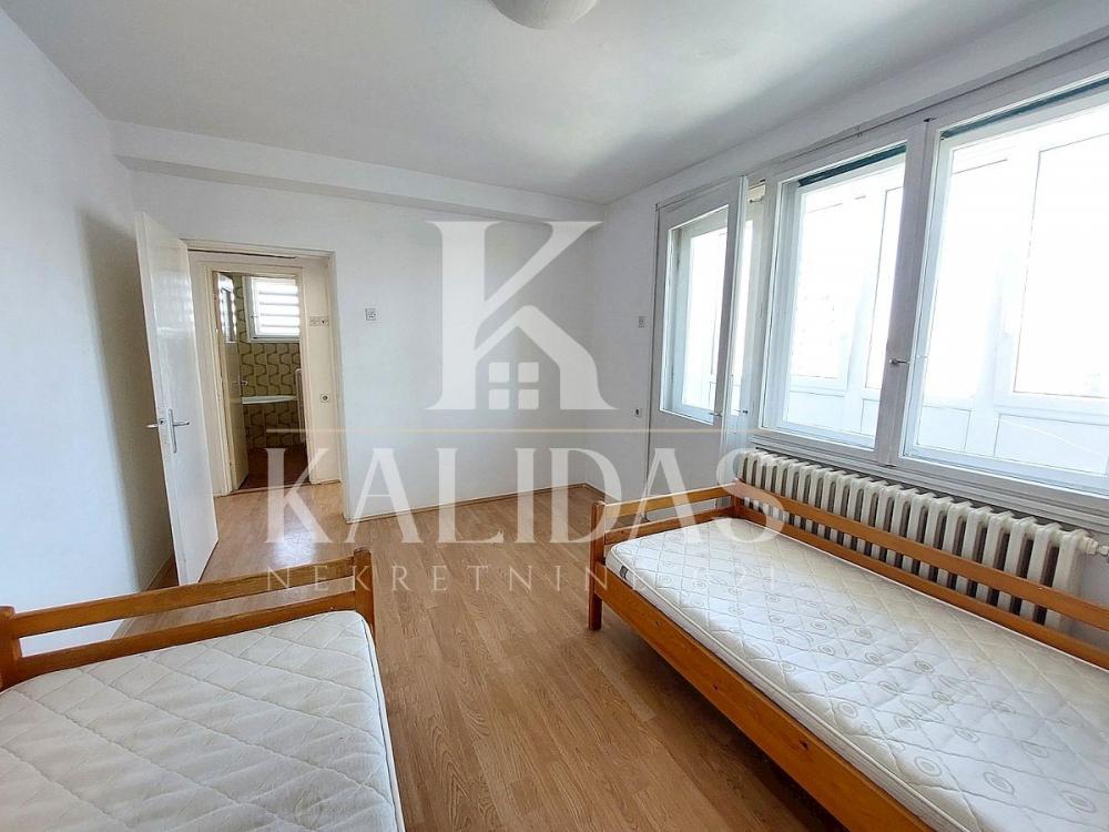 Slika 9 - Stan,NOVI SAD,LIMAN 1,kv: 64, € 185400, ID: 1009028