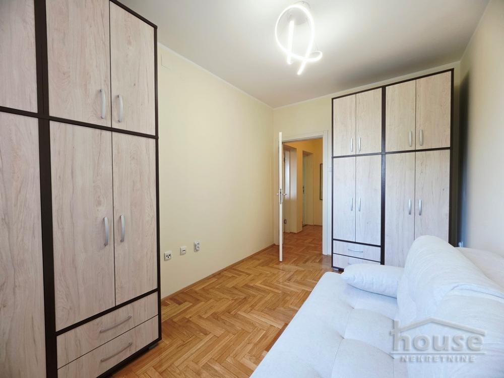 Slika 5 - Stan,NOVI SAD,BULEVAR EVROPE,kv: 47.00, € 145000, ID: 1066324