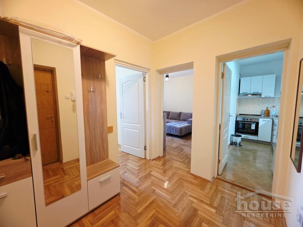 Slika 9 - Stan,NOVI SAD,BULEVAR EVROPE,kv: 47.00, € 145000, ID: 1066324