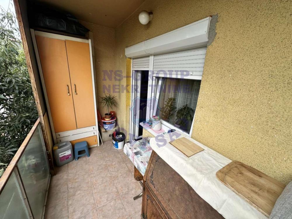 Slika 0 - Trosoban, 78m2, Bulevar oslobođenja Novi Sad, sa terasom