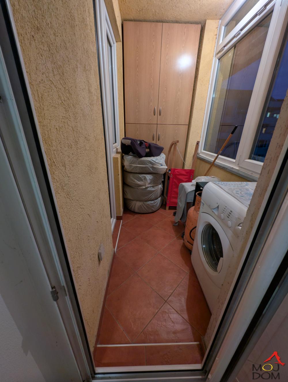 Slika 8 - Stan,NOVI SAD,NOVA DETELINARA,kv: 42, € 116800, ID: 1032873