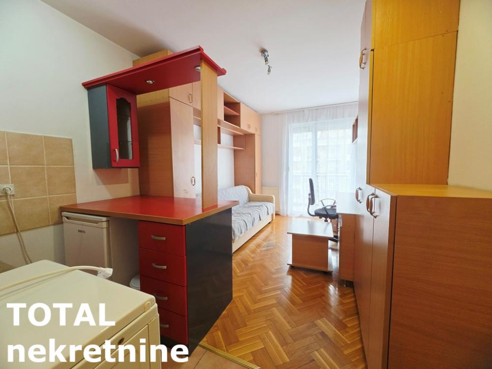 Slika 3 - Stan,NOVI SAD,NOVA DETELINARA,kv: 24.00, € 89000, ID: 1103116