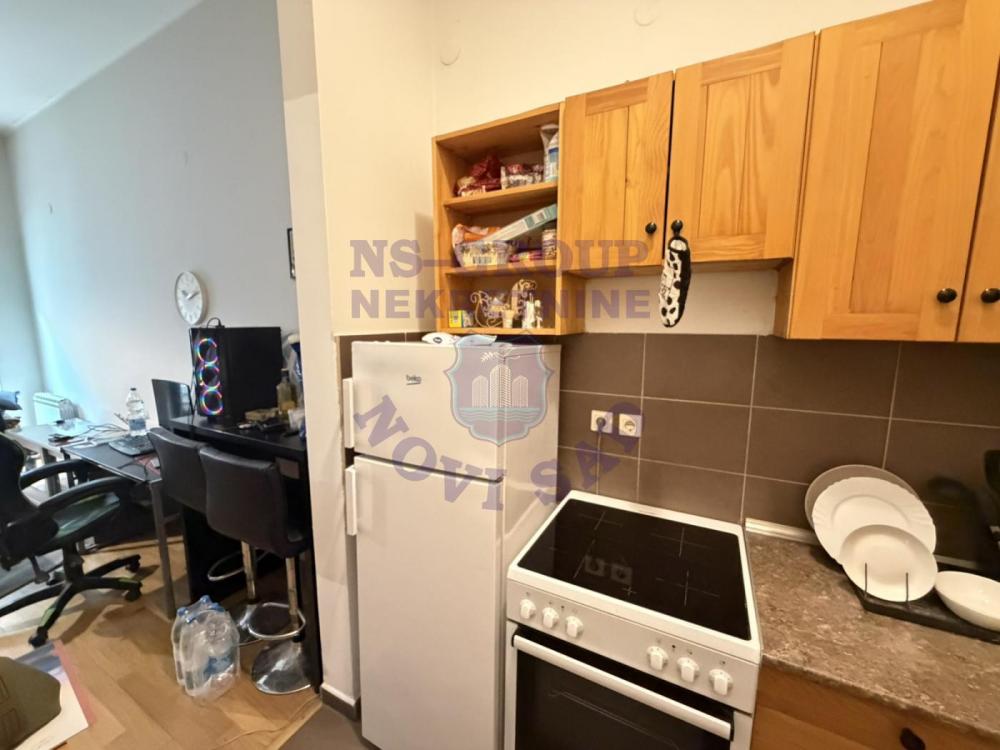 Slika 3 - Garsonjera na Limanu 3 u LUX zgradi 