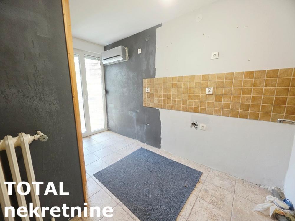 Slika 2 - Stan,NOVI SAD,NOVO NASELJE -  BISTRICA,kv: 63.00, € 157500, ID: 1102884