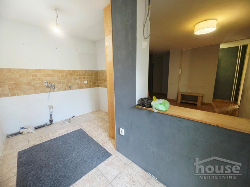 Slika 3 - Stan,NOVI SAD,NOVO NASELJE -  BISTRICA,kv: 63.00, € 157500, ID: 1066038