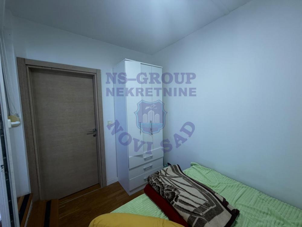 Slika 8 - Trosoban, 67m2, Jugovićevo Novi Sad, sa terasom, ima lift