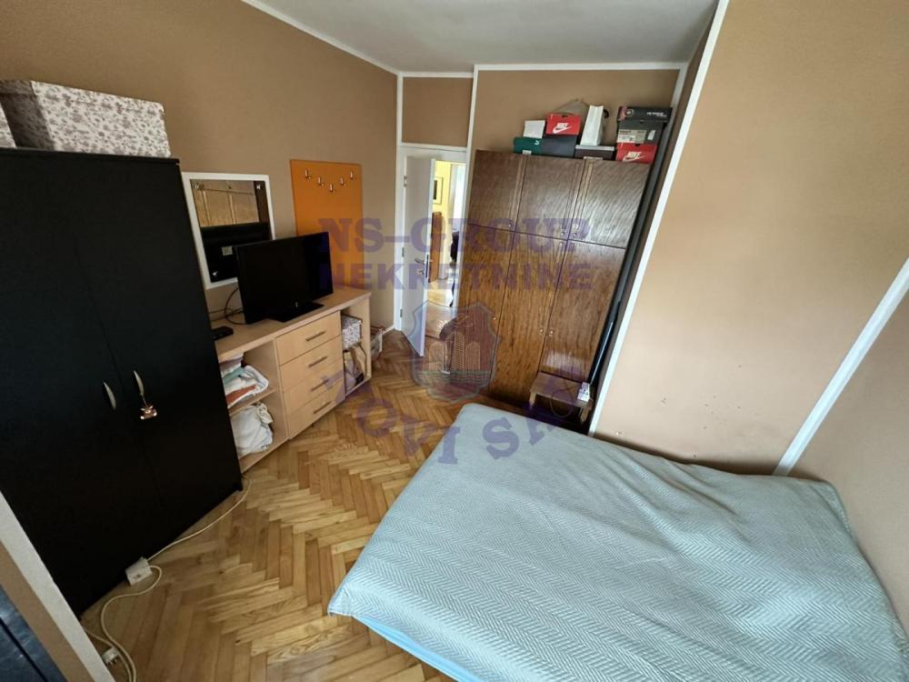 Slika 4 - Odlican trosoban stan u blizini Bulevara Oslobodjenja!