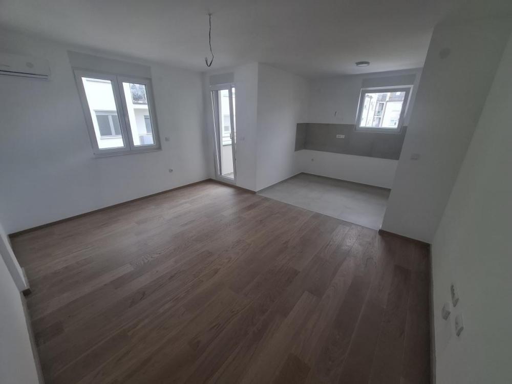 Glavna slika -NOV Dvosoban stan 46m Salajka