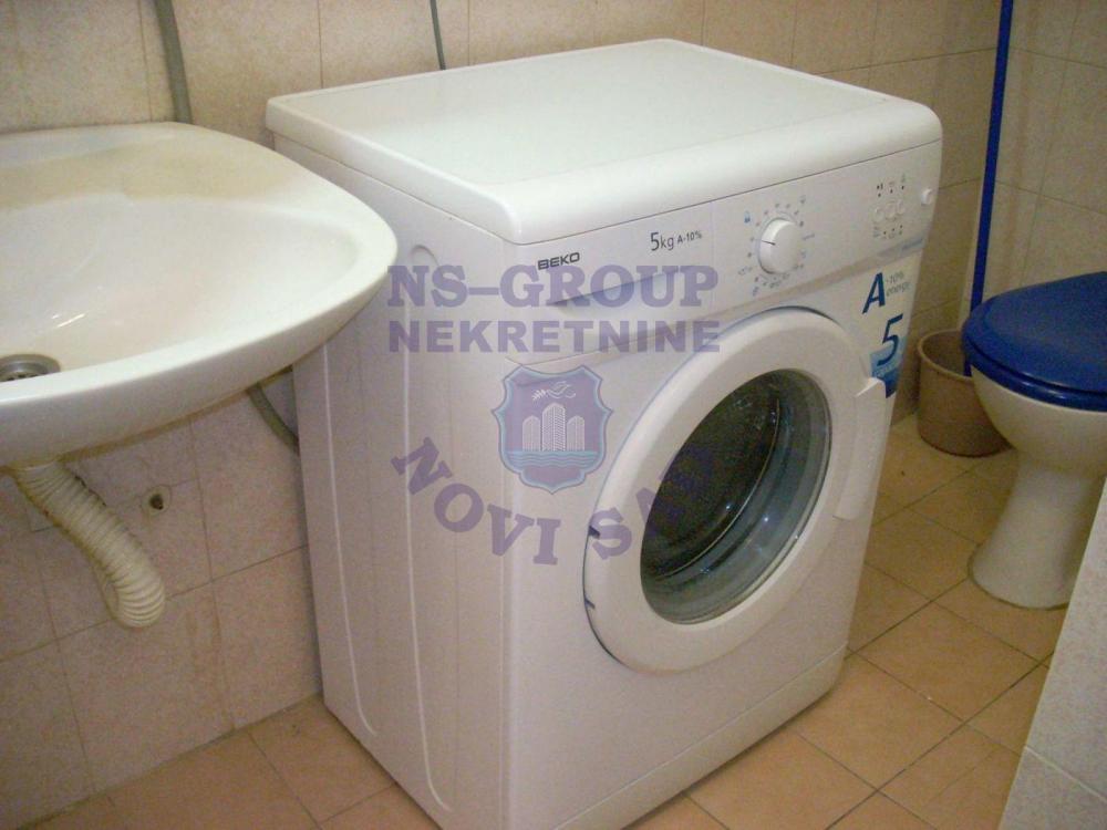 Slika 3 - Jednoiposoban, 37m2, Beogradski kej Novi Sad