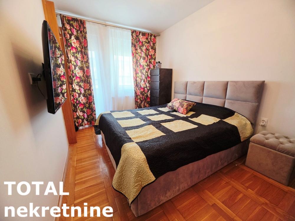 Slika 10 - Stan,NOVI SAD,CENTAR,kv: 99.00, € 310000, ID: 1103122