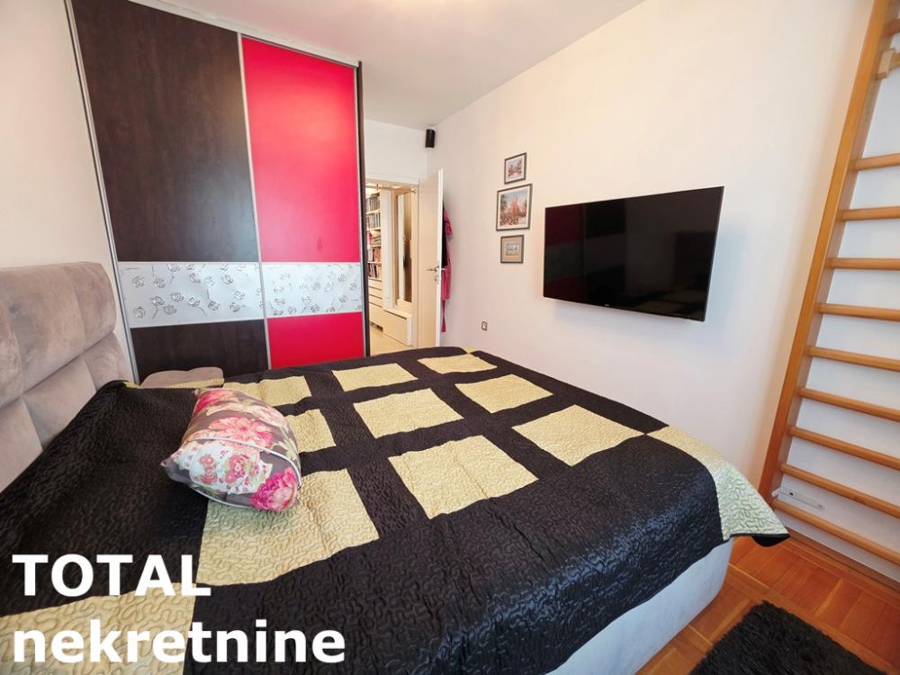Slika 11 - Stan,NOVI SAD,CENTAR,kv: 99.00, € 310000, ID: 1103122