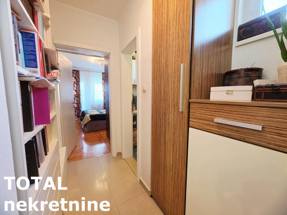 Slika 8 - Stan,NOVI SAD,CENTAR,kv: 99.00, € 310000, ID: 1103122