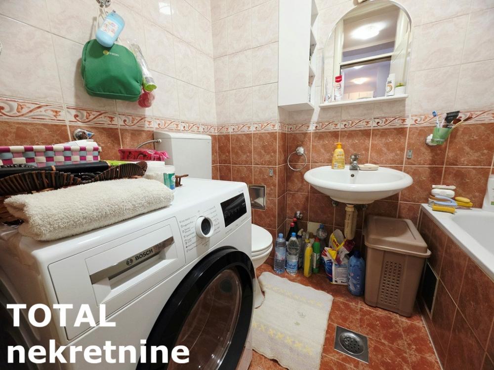 Slika 7 - Stan,NOVI SAD,CENTAR,kv: 38.00, € 135000, ID: 1103124