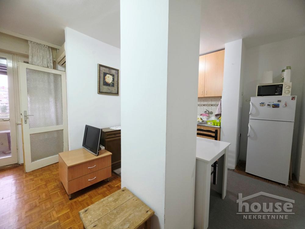 Slika 2 - Stan,NOVI SAD,LIMAN 3,kv: 43.00, € 128000, ID: 1066149